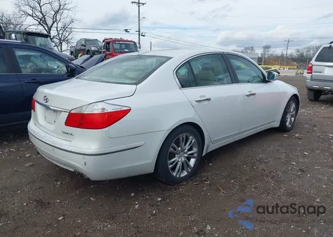2011 Hyundai Genesis 3.8 from USA, damaged, VIN KMHGC4DEXBU123086
